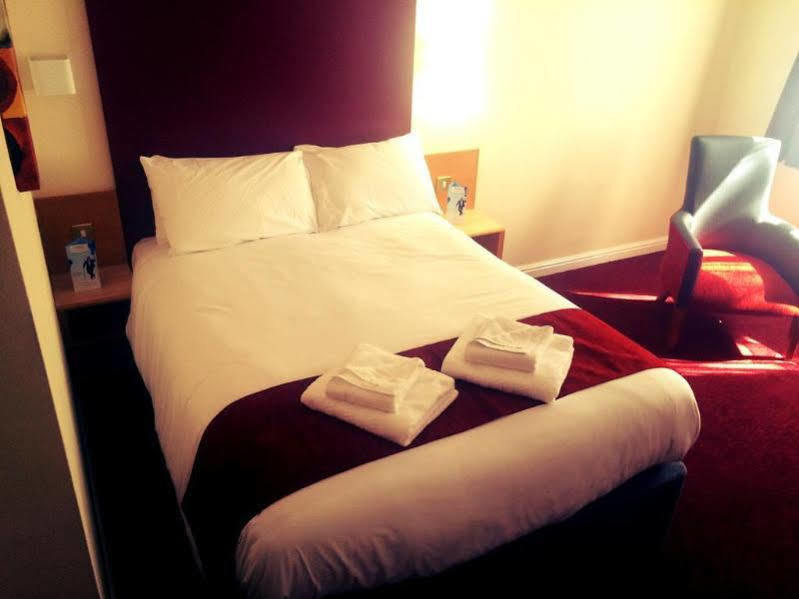 Days Inn Southampton Rownhams Chilworth  Buitenkant foto