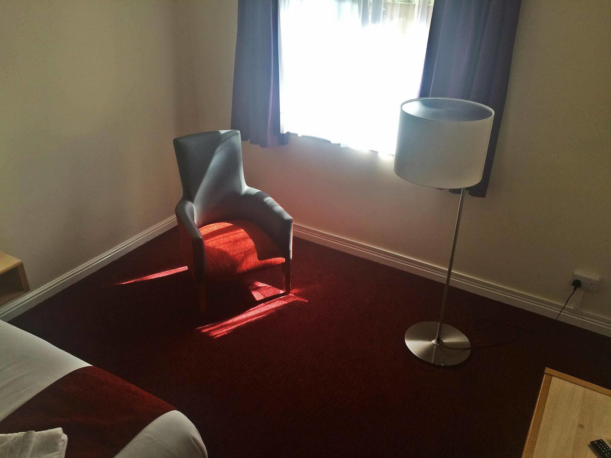 Days Inn Southampton Rownhams Chilworth  Buitenkant foto